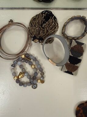 Bracelet set - 6 gray/gold/black bracelets